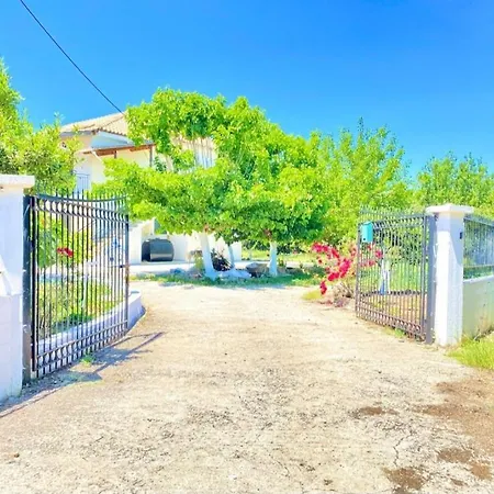 Rafaela's Breeze Lygia (Lefkada)
